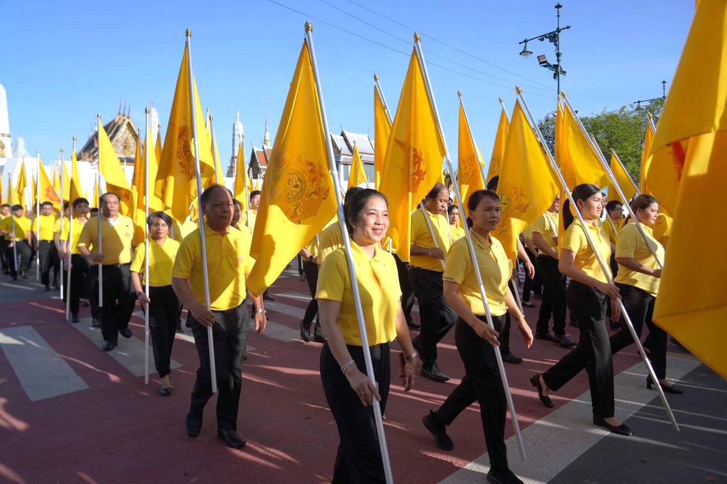 กรมการพัฒนาชุมชน ร่วมพิธีรับมอบธงตราสัญลักษณ์งานเฉลิมพระเกียรติพระบาทสมเด็จพระเจ้าอยู่หัว เนื่องในโอกาสพระราชพิธีมหามงคลเฉลิมพระชนมพรรษา 6 รอบ 28 กรกฎาคม 2567