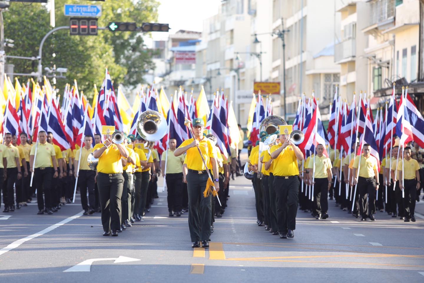 กรมการพัฒนาชุมชน ร่วมพิธีรับมอบธงตราสัญลักษณ์งานเฉลิมพระเกียรติพระบาทสมเด็จพระเจ้าอยู่หัว เนื่องในโอกาสพระราชพิธีมหามงคลเฉลิมพระชนมพรรษา 6 รอบ 28 กรกฎาคม 2567
