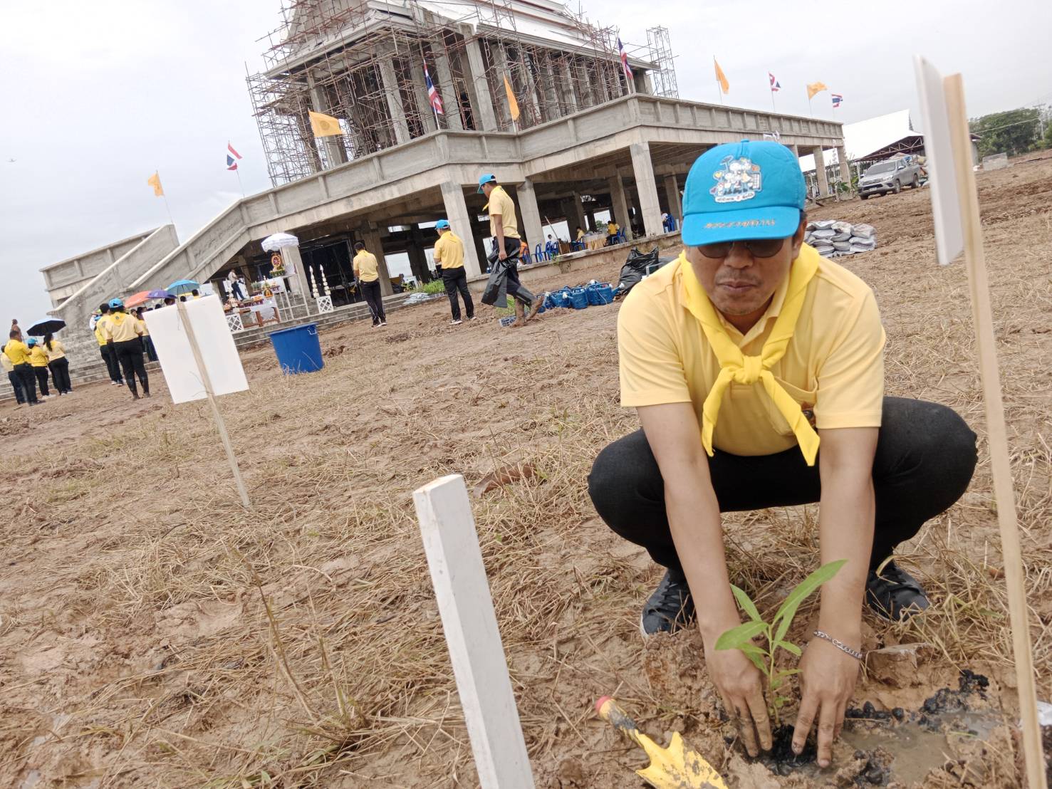 พช.ร่วมกิจกรรม “รวมพลังสร้างสัปปายะสู่วัดด้วยวิถี 5 ส” (Big Cleaning Day) เฉลิมพระเกียรติ พระบาทสมเด็จพระเจ้าอยู่หัว