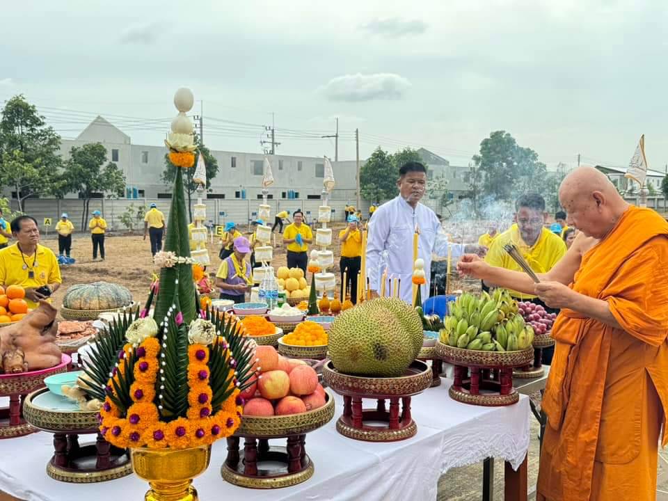พช.ร่วมกิจกรรม “รวมพลังสร้างสัปปายะสู่วัดด้วยวิถี 5 ส” (Big Cleaning Day) เฉลิมพระเกียรติ พระบาทสมเด็จพระเจ้าอยู่หัว