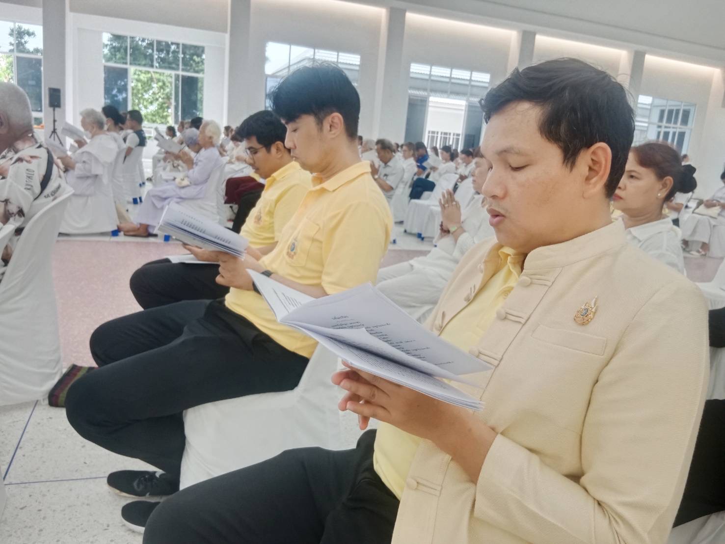 พช. ร่วมพิธีเจริญพระพุทธมนต์ เจริญจิตตภาวนา ถวายพระพรชัยมงคล แด่พระบาทสมเด็จพระเจ้าอยู่หัว