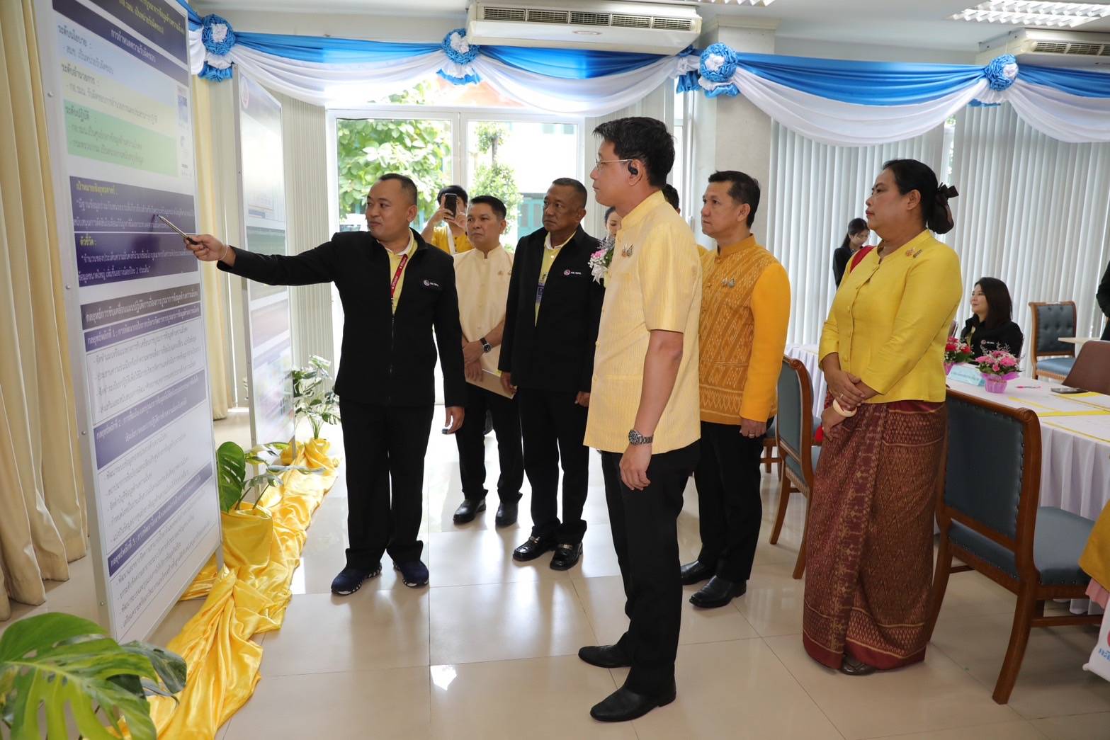 พิธีลงนาม MOU การบูรณาการข้อมูลสนับสนุนการบริหารจัดการความมั่นคงแบบองค์รวมฯ ระหว่าง พช. กับ กอ.รมน.