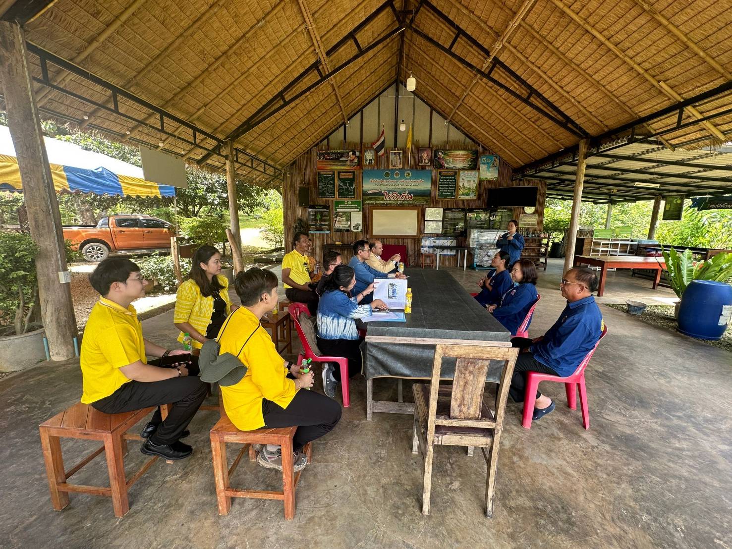 สำนักเสริมสร้างความเข้มแข็งชุมชน บูรณาการคณะทำงานขับ เคลื่อนโครงการพัฒนา ชุมชนในเขตรักษาพันธุ์สัตว์ป่าและอุทยานแห่ง ชาติ จังหวัดกาญจนบุรี