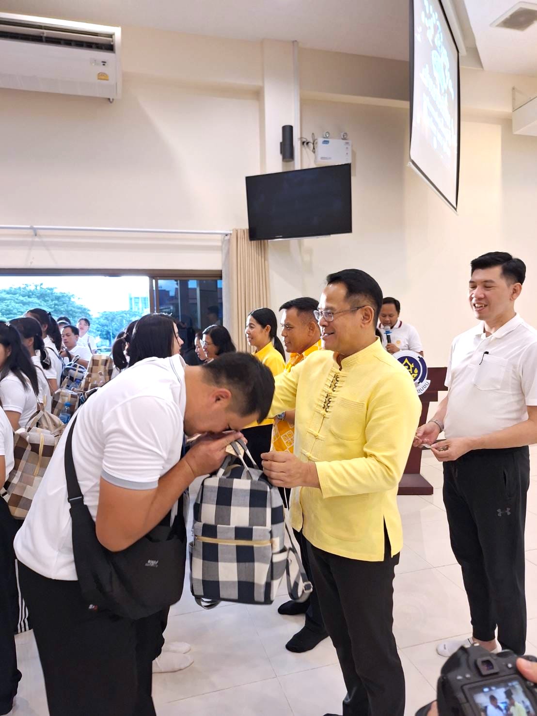โครงการฝึกอบรมหลักสูตรก่อนปฏิบัติงานอาสาพัฒนา (อสพ.) รุ่นที่ 76