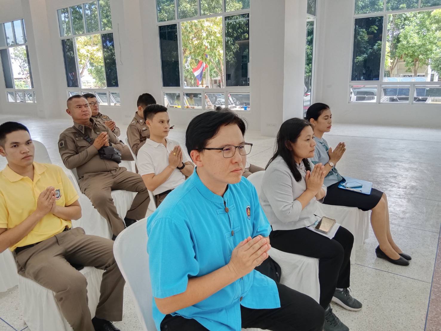 พช. ร่วมพิธีเจริญพระพุทธมนต์ เจริญจิตตภาวนา ถวายเป็นพระราชกุศล แด่สมเด็จพระนางเจ้าสิริกิติ์ พระบรมราชินีนาถ พระบรมราชชนนีพันปีหลวง