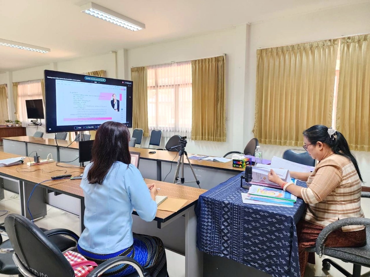 คัดเลือกสตรีดีเด่นด้านการพัฒนาชุมชนประจำปี 2567