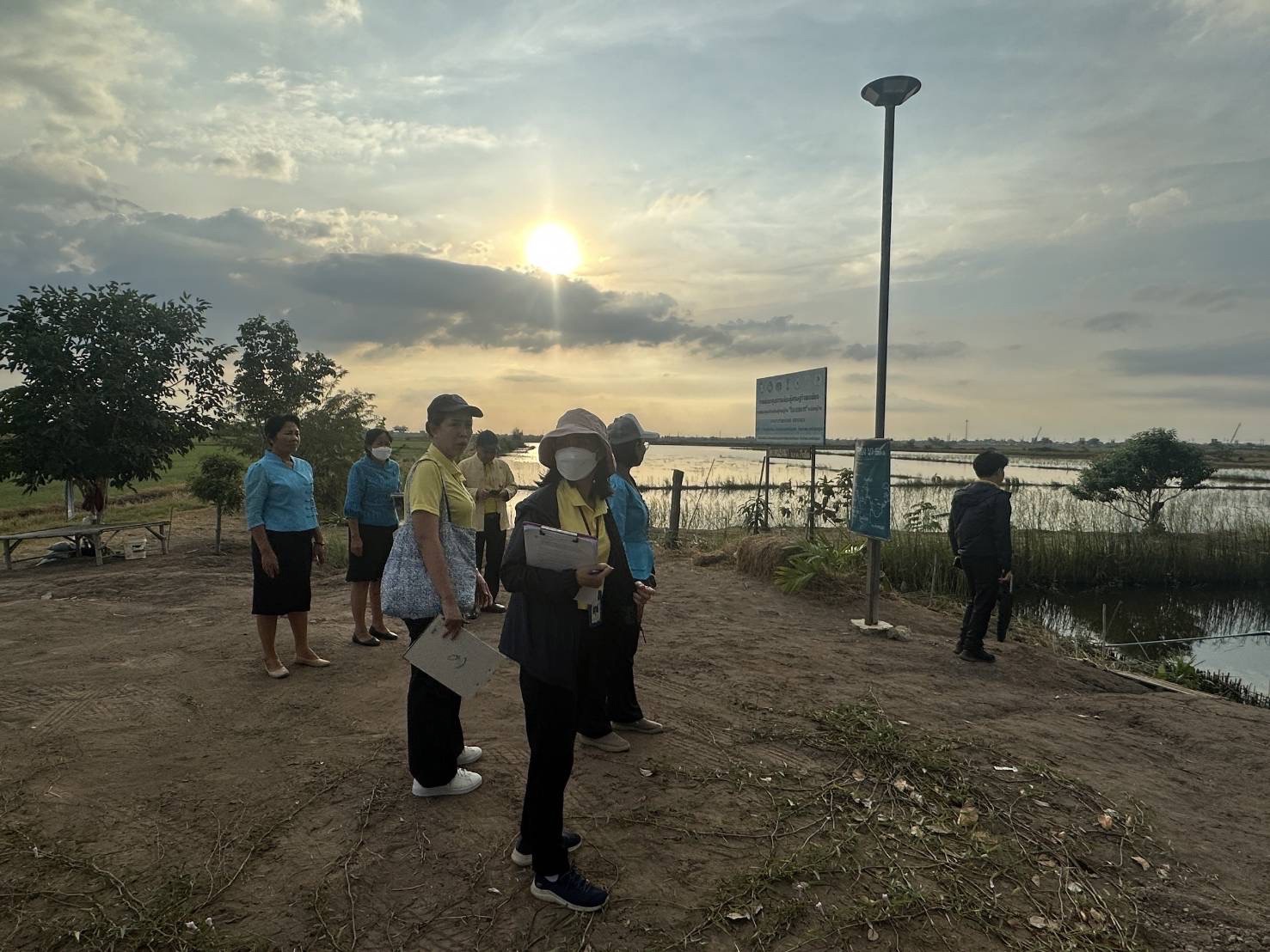 🌾 พช. ลงพื้นที่ตรวจสอบผลสัมฤทธิ์และประสิทธิภาพการดำเนินงานโครงการพัฒนาหมู่บ้านเศรษฐกิจพอเพียง 🌾