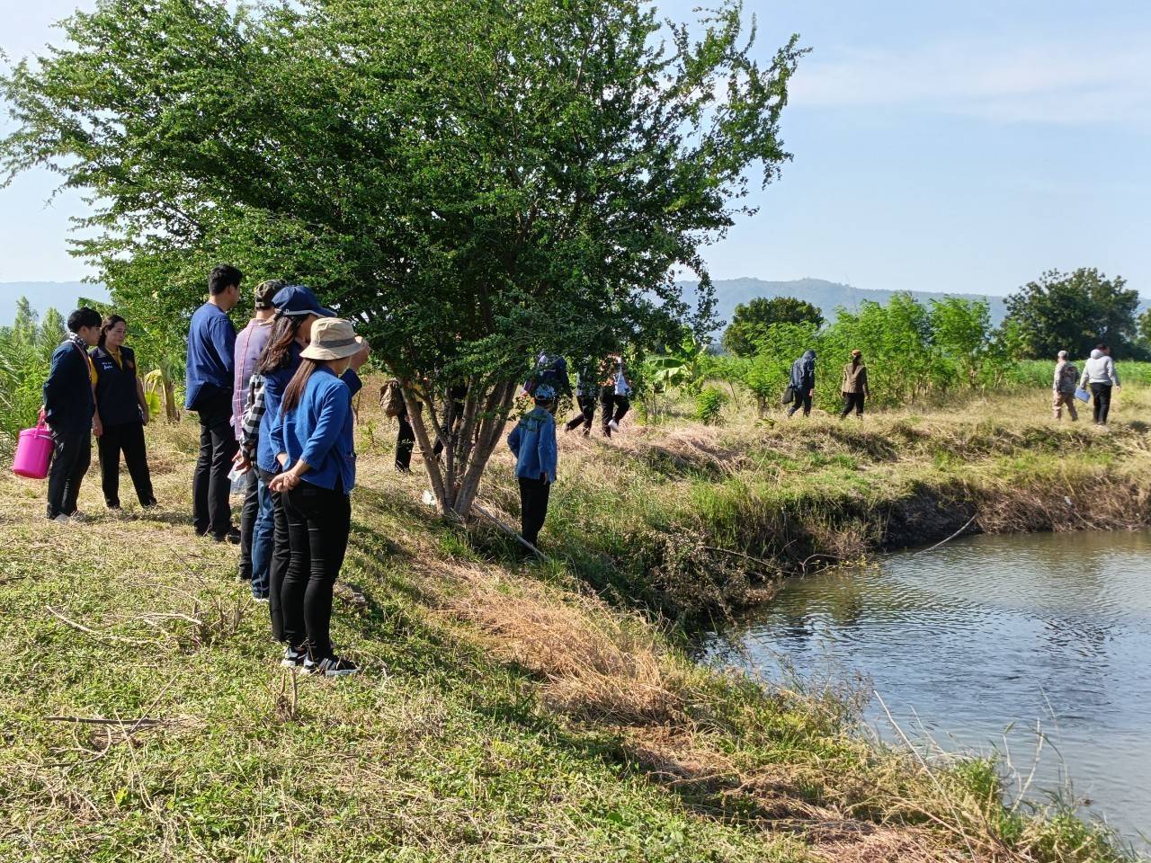 🌳พช. ลงพื้นที่เพื่อตรวจสอบผลสัมฤทธิ์และประสิทธิภาพการดำเนินงานโครงการพัฒนาหมู่บ้านเศรษฐกิจพอเพียง ณ ศูนย์เรียนรู้ทฤษฎีใหม่รูปแบบ “โคก หนอง นา”จังหวัดลพบุรี