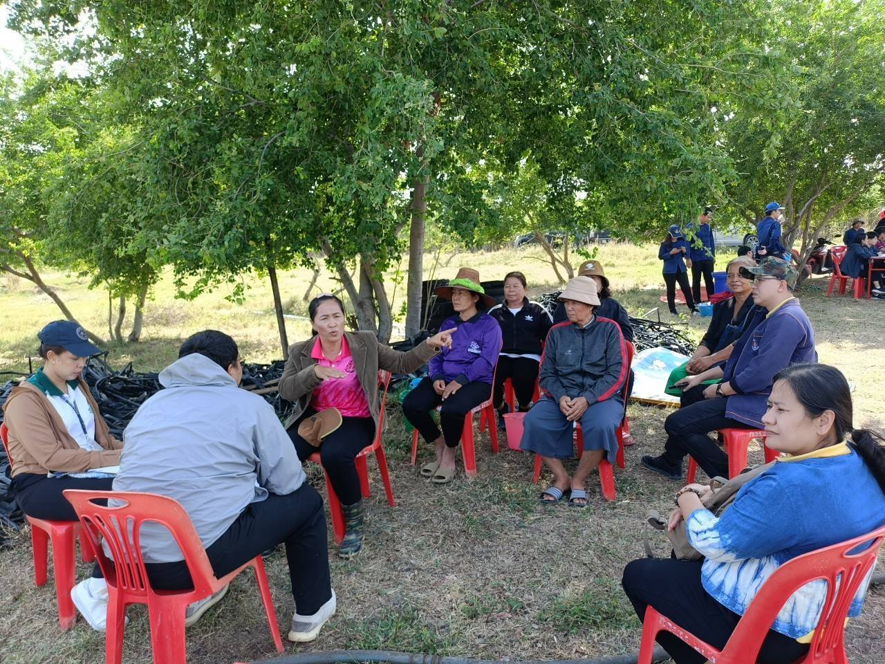 🌳พช. ลงพื้นที่เพื่อตรวจสอบผลสัมฤทธิ์และประสิทธิภาพการดำเนินงานโครงการพัฒนาหมู่บ้านเศรษฐกิจพอเพียง ณ ศูนย์เรียนรู้ทฤษฎีใหม่รูปแบบ “โคก หนอง นา”จังหวัดลพบุรี