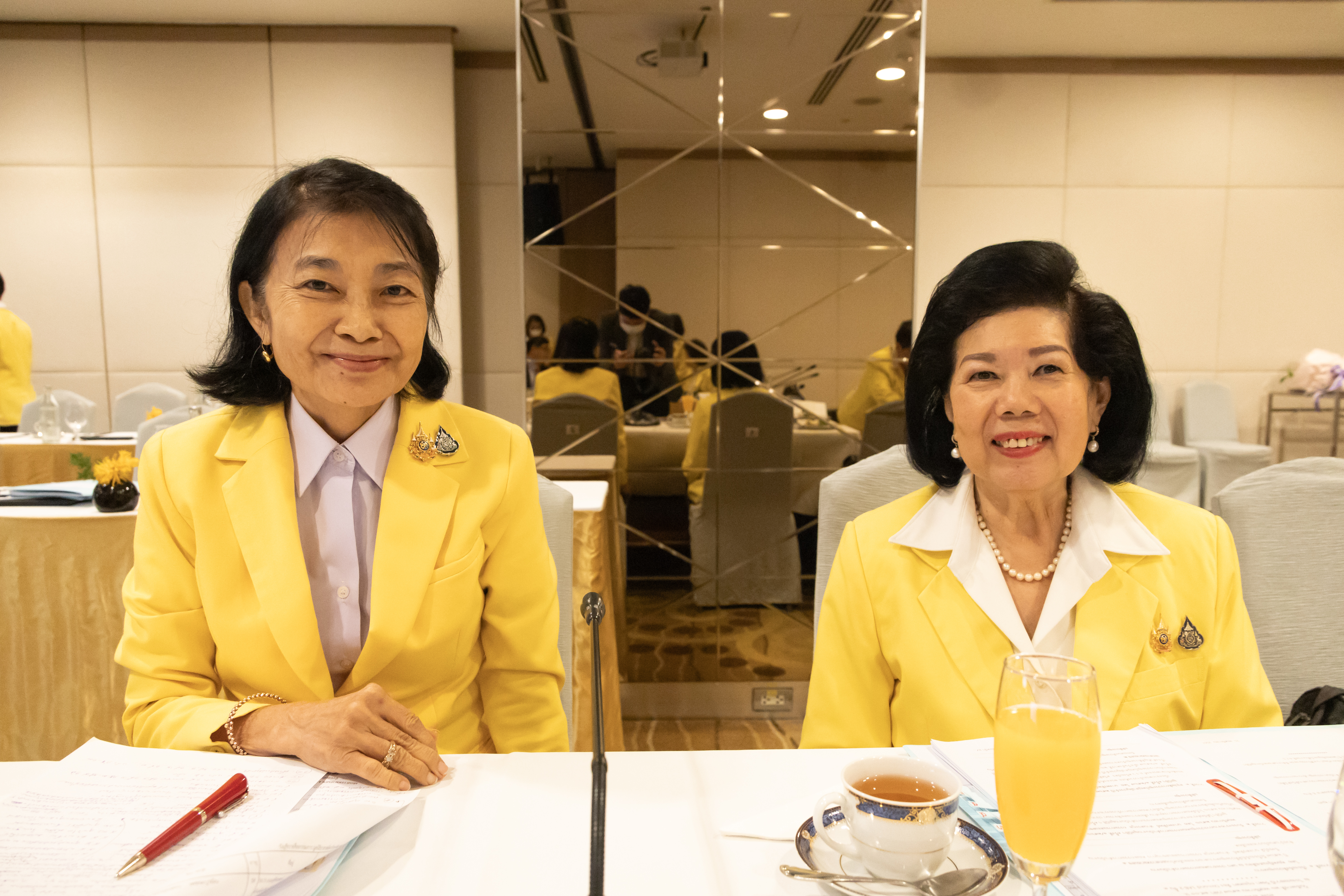 ประชุมคณะกรรมการดำเนินงานมูลนิธิร่วมจิตต์น้อมเกล้าฯ เพื่อเยาวชน ในพระบรมราชินูปถัมภ์