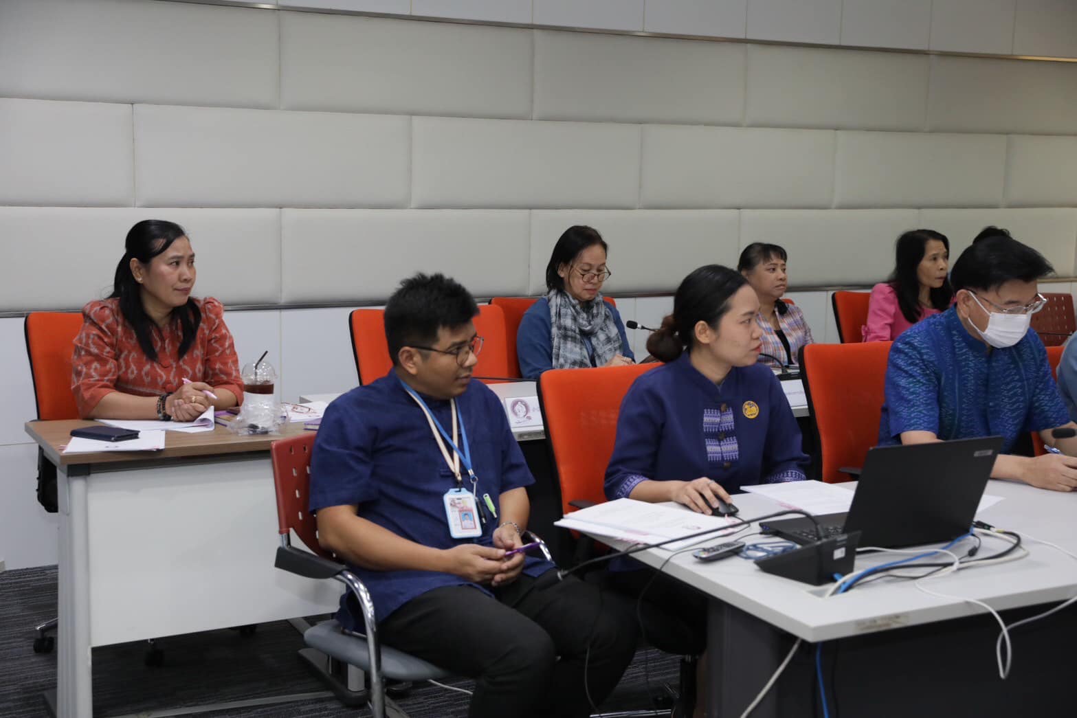 พช. ประชุม คณะกรรมการดำเนินงานทอดผ้าป่าสมทบกองทุนพัฒนาเด็กชนบทในพระราชูปถัมภ์
