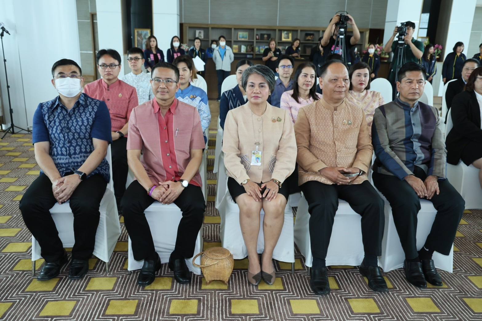 กรมการพัฒนาชุมชน ร่วมลงนาม “บันทึกข้อตกลงความร่วมมือ โครงการบ้านห่วงใยจากใจ GLO ประจำปี 2568”