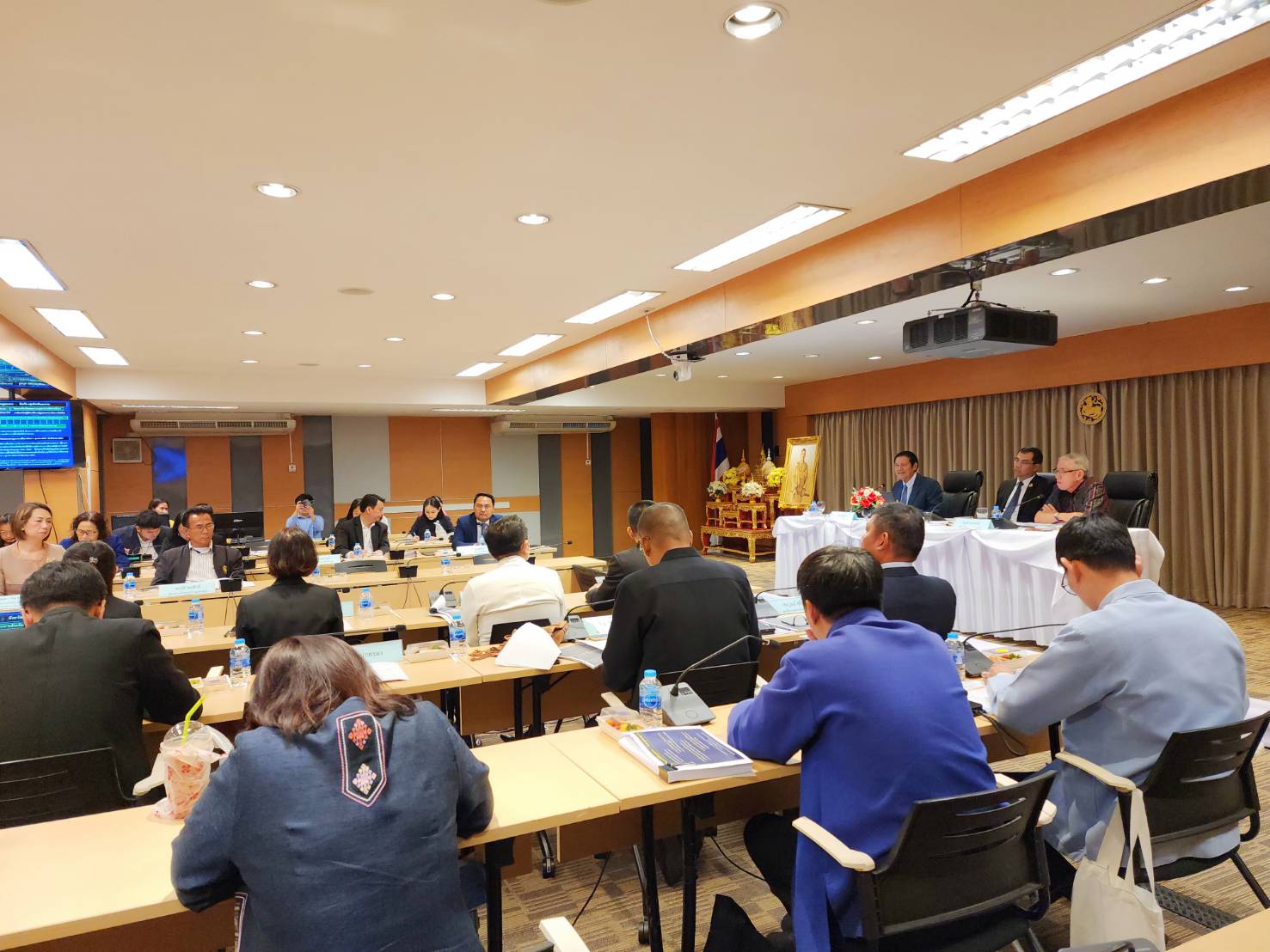 ประชุมสรุปผลการขับเคลื่อนการบริหารงานเชิงพื้นที่แบบบูรณาการ ประจำปีงบประมาณ พ.ศ. 2567
