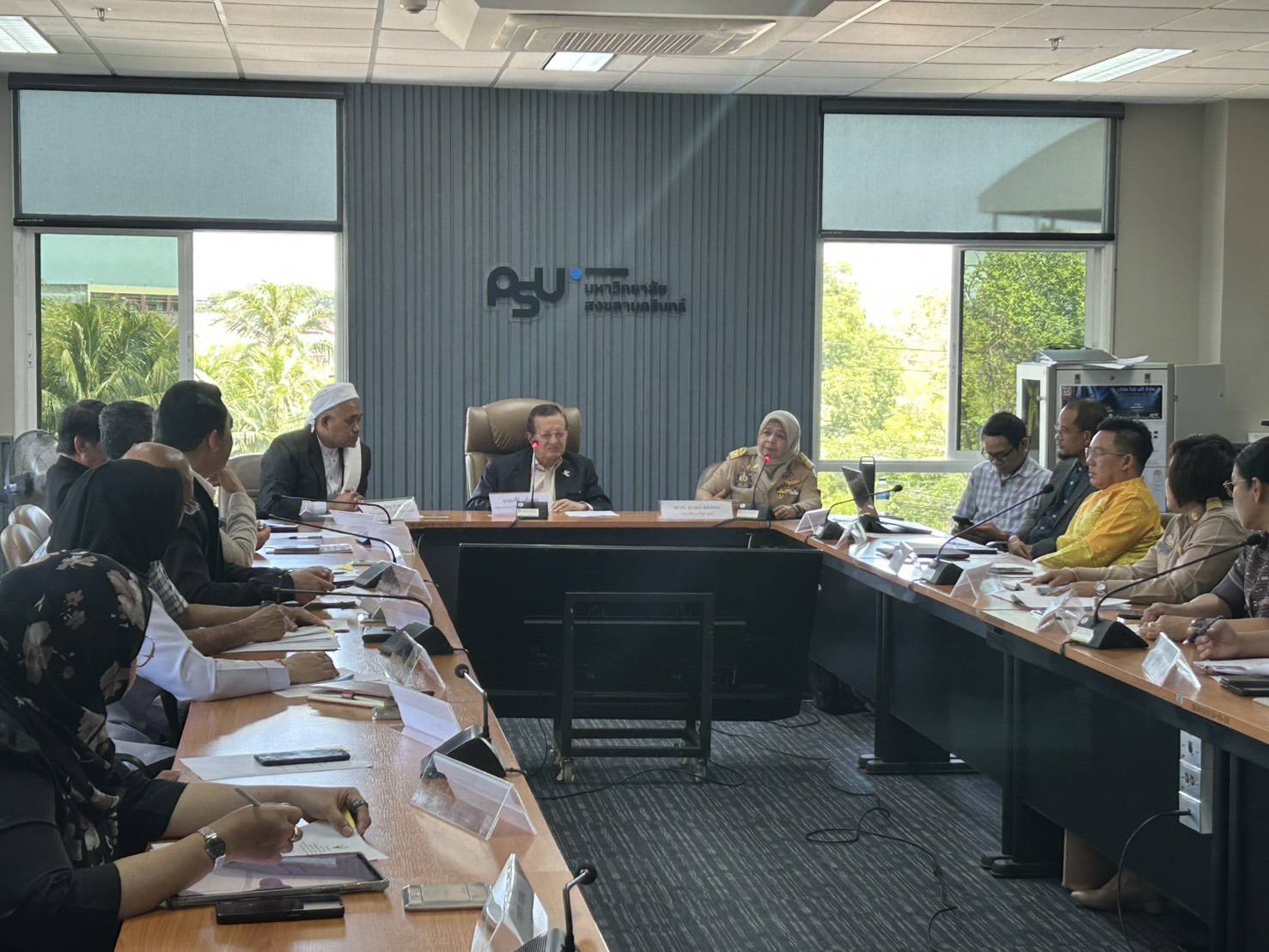 กรมการพัฒนาชุมชนร่วมประชุมการขับเคลื่อน โครงการปอเนาะสานใจฯ สู่การพัฒนา