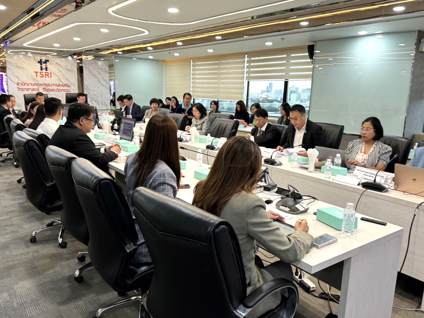 พช. เข้าร่วมประชุมคณะทำงานการขับเคลื่อนการดำเนินการความร่วมมือแนวทางการแก้ไขปัญหาน้ำแล้ง น้ำท่วมในระดับพื้นที่ ระหว่างกระทรวงมหาดไทย กระทรวงการอุดมศึกษา วิทยาศาสตร์ วิจัยและนวัตกรรม และสำนักงานคณะกรรมการส่งเสริมวิทยาศาสตร์ วิจัยและนวัตกรรม ครั้งที่ 1/2568