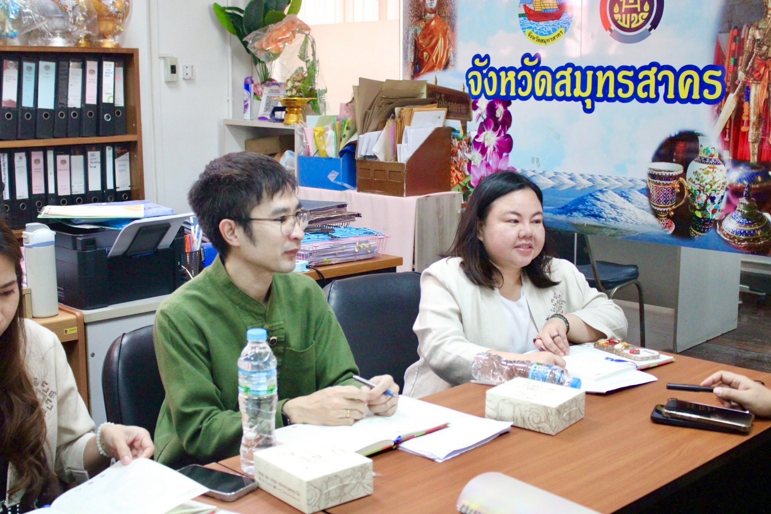 สำนักเสริมสร้างความเข้มแข็งชุมชน ลงพื้นที่ติดตามการพัฒนาศักยภาพกลุ่ม องค์กร และเครือข่ายการขับเคลื่อนตำบลเข้มแข็ง จังหวัดสมุทรสาคร