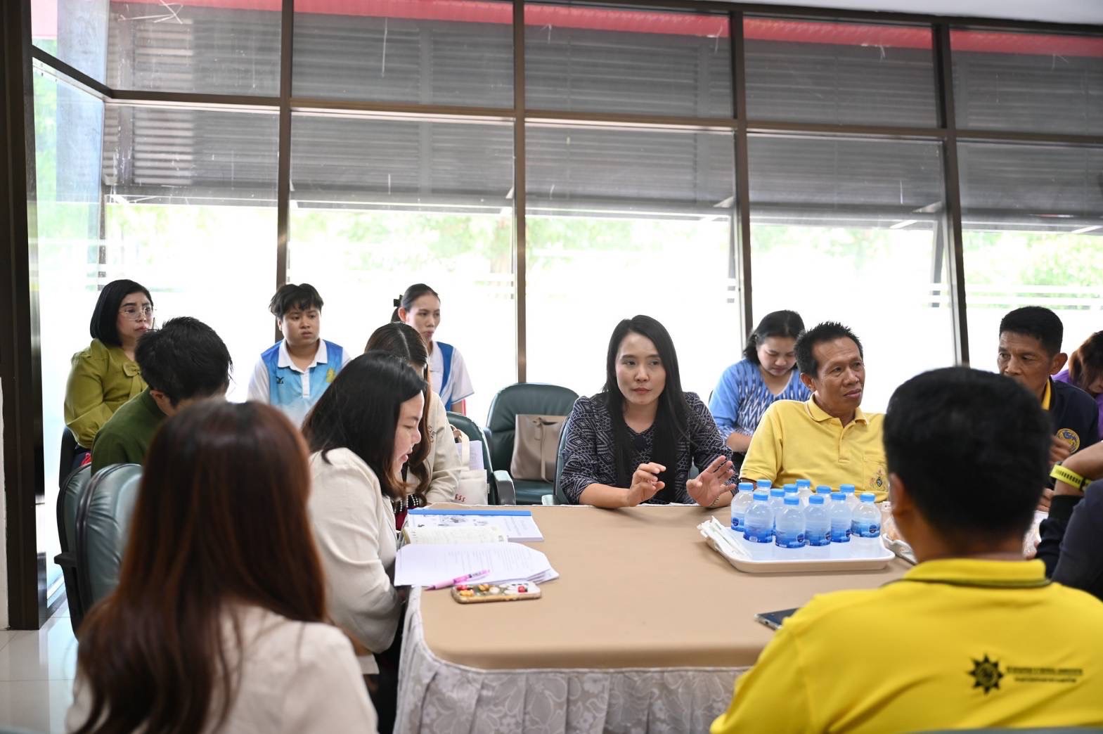 สำนักเสริมสร้างความเข้มแข็งชุมชน ลงพื้นที่ติดตามการพัฒนาศักยภาพกลุ่ม องค์กร และเครือข่ายการขับเคลื่อนตำบลเข้มแข็ง จังหวัดสมุทรสาคร