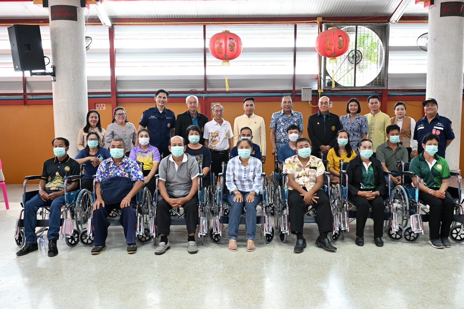 กรมการพัฒนาชุมชน ร่วมกับ มูลนิธิป่อเต็กตึ๊ง มอบวัสดุอุปกรณ์สนับสนุนอาชีพแก่ครัวเรือนยากจนที่ประสบสาธารณภัย (อุทกภัย) จังหวัดเชียงใหม่